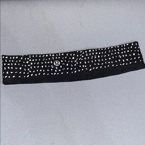 Lululemon Fly Away Tamer II